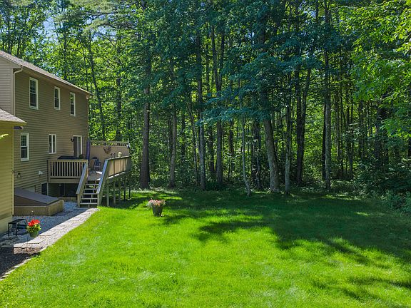 3rd image of 9 Juniper Lane