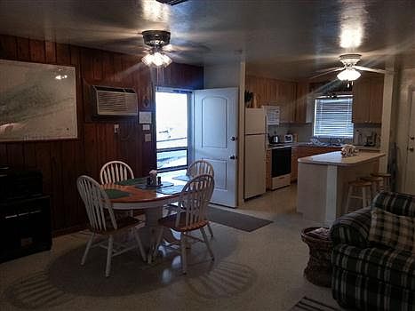 4th image of 17154 Kingfish Ln W