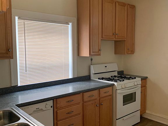 5th image of 8423 Monticello Ave