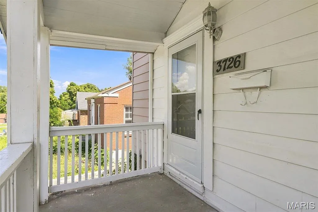 4 bed, 2.0 bath, 1592 sqft, $1,395 — Photo 4