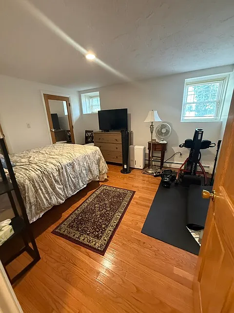 4 bed, 1833 sqft, $2,800 — Photo 4