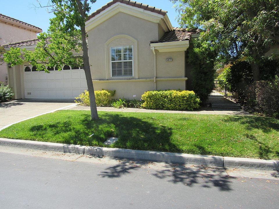 1st image of 5872 Pistoia Way