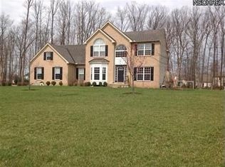 6420 Oak Point Ests, Lorain, OH 44053