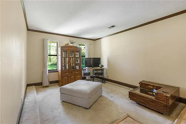 62390 John Smith Rd — Photo 4