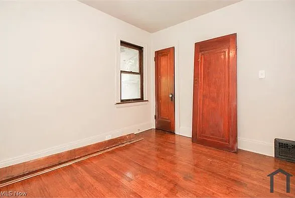 9802 Dunlap Ave #2 — Photo 4