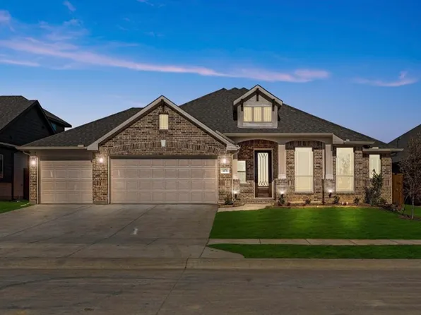 1078 Fleetwood Dr, Justin, TX 76247