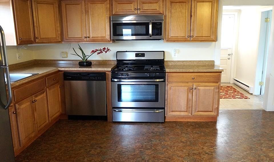 1st image of 156 Cullinane Dr