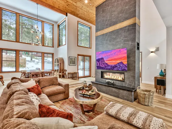 2434 Cold Creek Trl, South Lake Tahoe, CA 96150