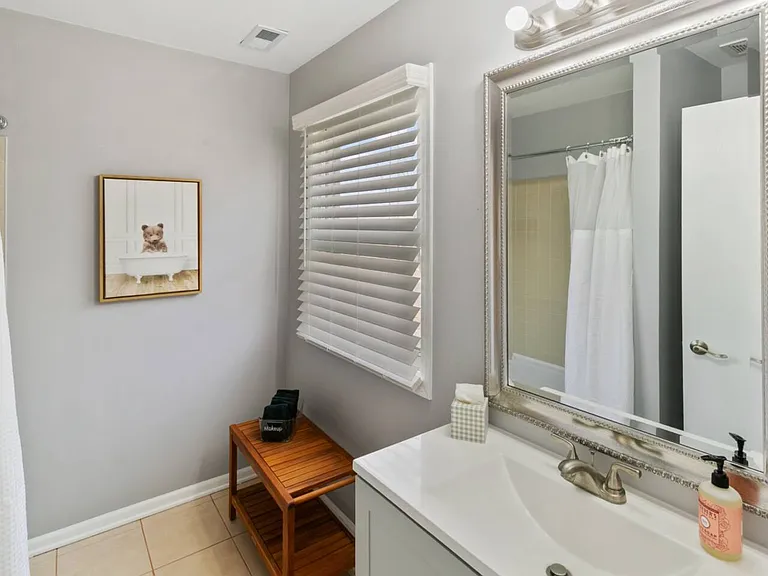 1503 Hollytree Ln — Photo 19