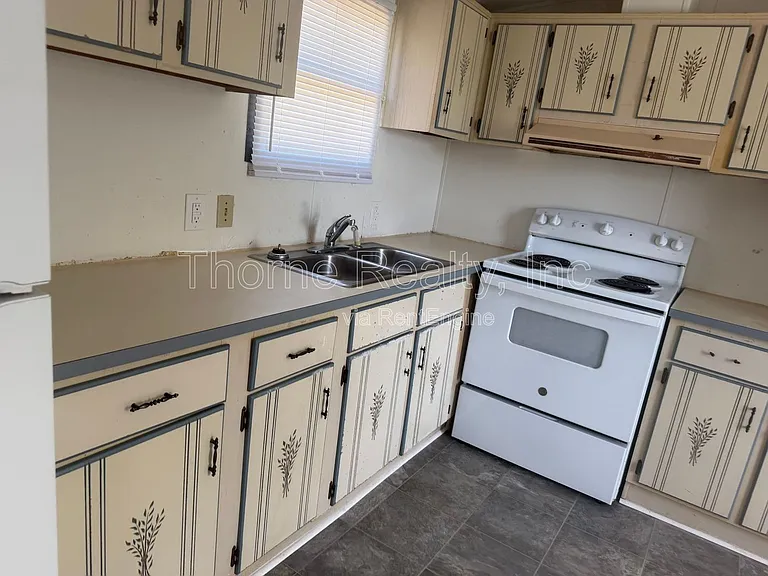164 Matts Ln — Photo 13
