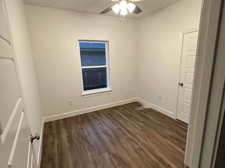 7532 Salerno Ct — Photo 16