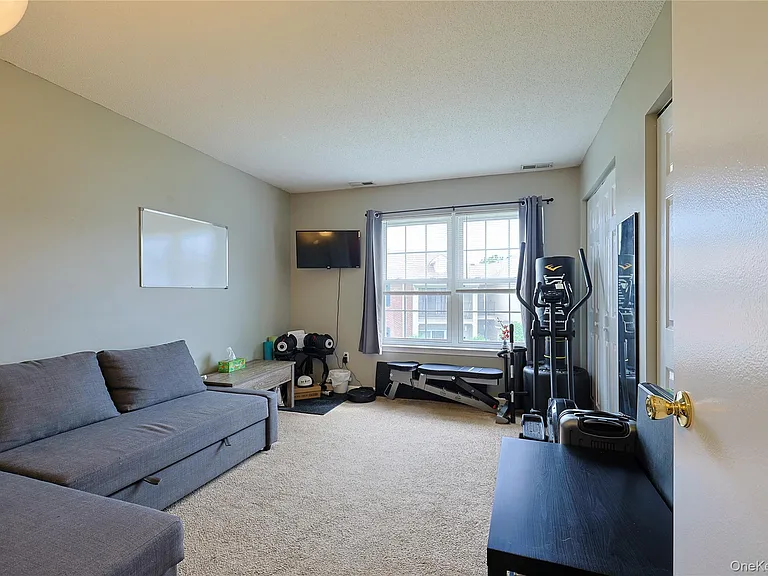 3 Brook Dr #27 — Photo 18