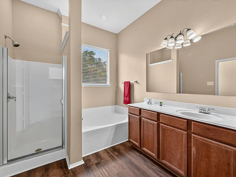 2510 Sedona St — Photo 12