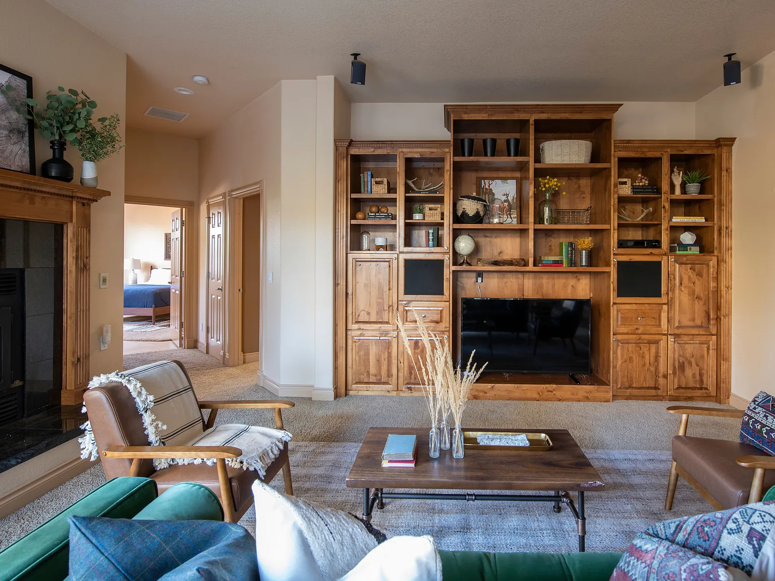 22289 Jason Dr — Photo 2