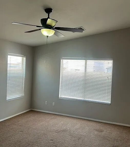 36556 W Velazquez Dr — Photo 9