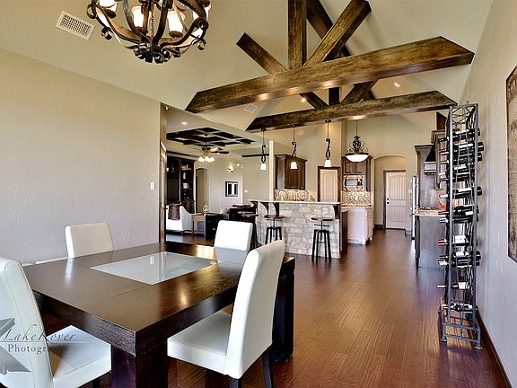 4th image of 2110 Southridge Crossing