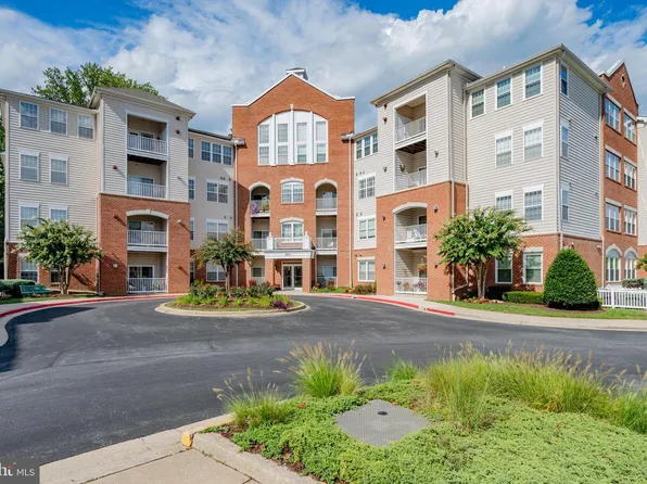 2610 Chapel Lake Dr APT 312, Gambrills, MD 21054