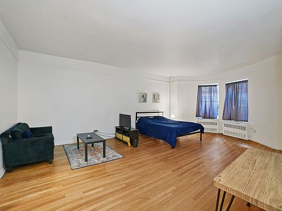 2nd image of 43 W 86th St #1A