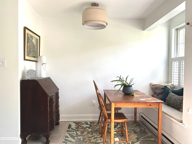 459 Allen Ave #1 — Photo 4