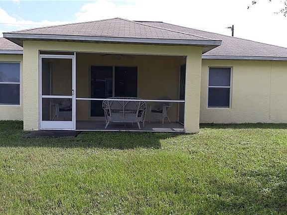 4th image of 2124 NW 17th Pl