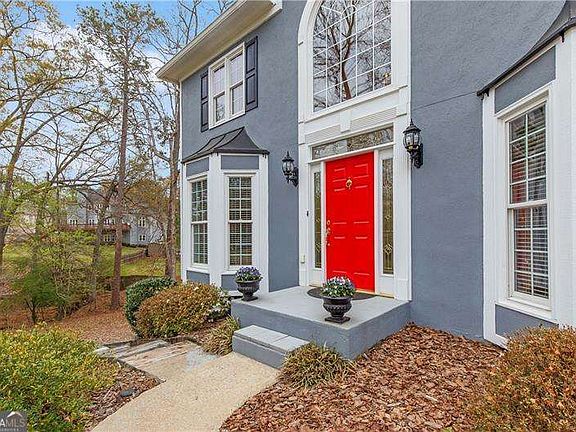 3rd image of 1501 Larson Way SW
