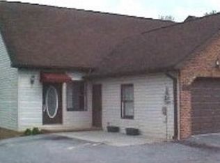 500 Autumn Creek Ln, Gray, TN 37615