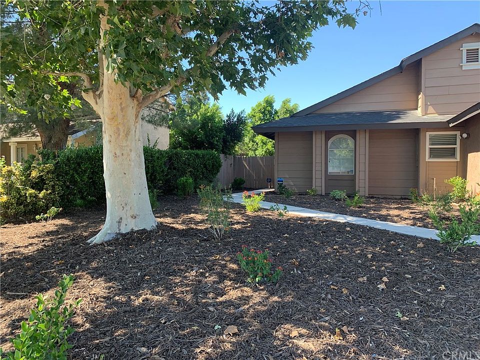 1st image of 18056 Laurel Dr
