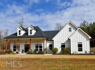 2422 Kelly Bridge Rd, Dawsonville, GA 30534