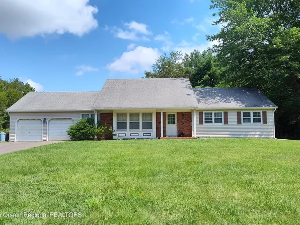 452 Stillwells Corner Road, Freehold, NJ 07728