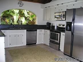 4th image of 22 Richmond Dr