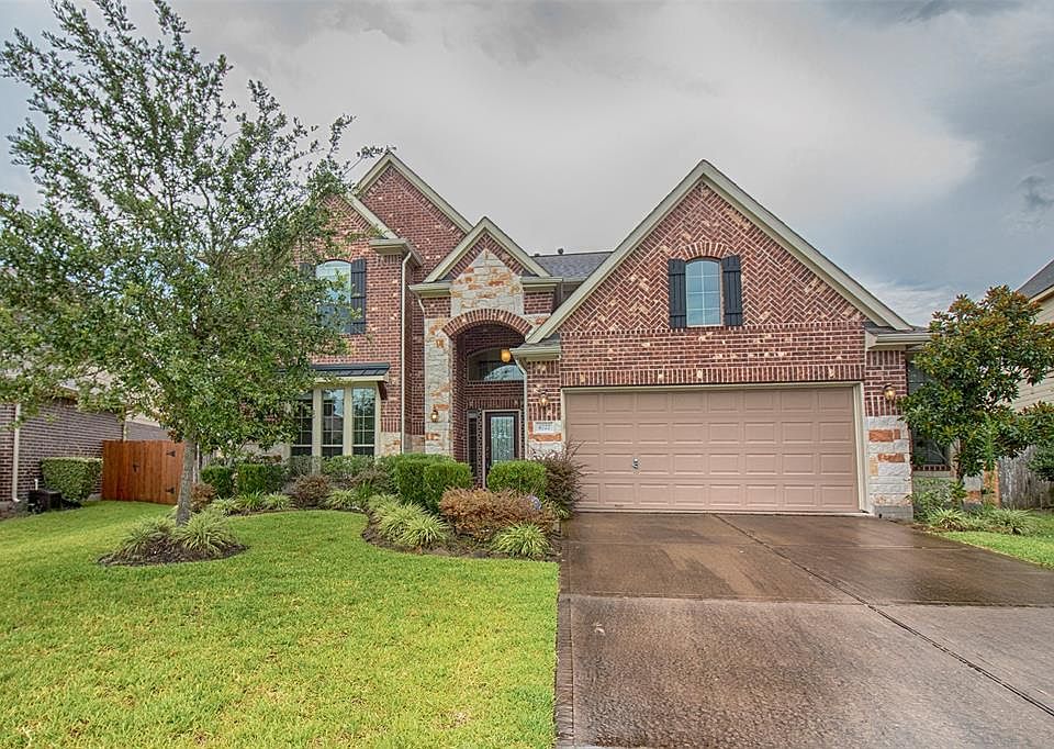 1st image of 4727 La Escalona Dr