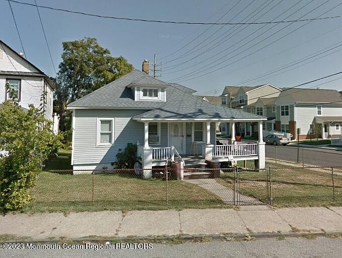 2nd image of 121 Liberty Street