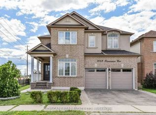 1048 Zimmerman Cres, Milton, ON L9T 5S8