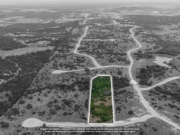 5th image of 1076 Valley Timbers Court Gln