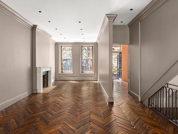 5th image of 161 W 87th St APT 1