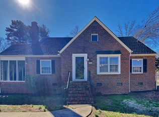 125 Penarth Rd, Spartanburg, SC 29301