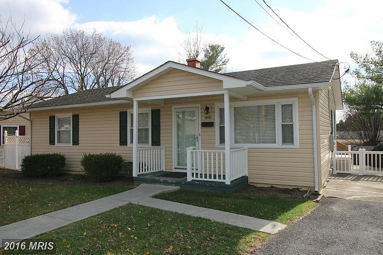 2nd image of 405 E Pall Mall St