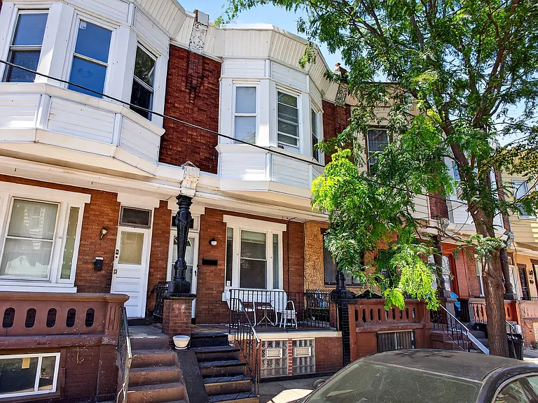2244 S Hemberger St — Photo 20