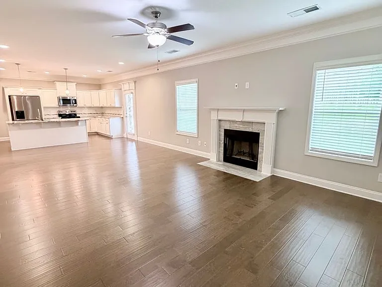109 Taylor Leigh Ct — Photo 10