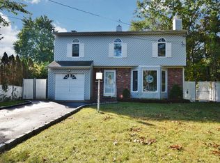 2 Harrison Ave, Centereach, NY 11720