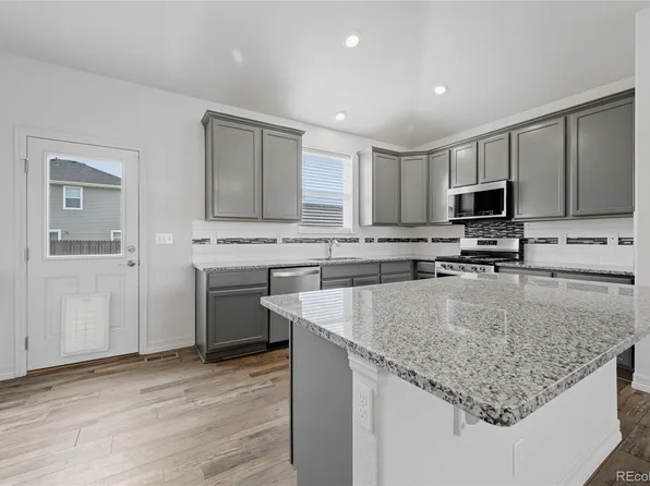 56300 E 25th Avenue, Strasburg, CO 80136