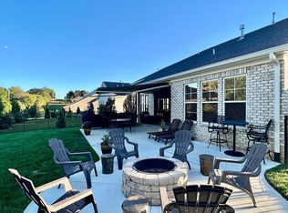1260 Loggerhead Ln, Knoxville, TN 37932