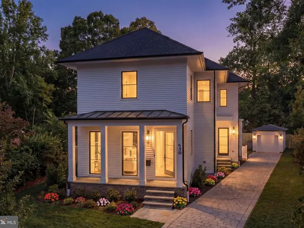 630 N Kenmore St, Arlington, VA 22201