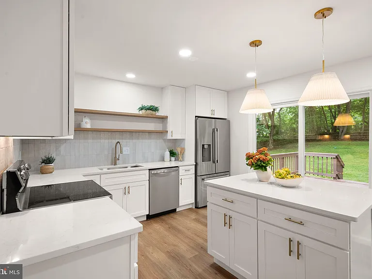 12312 Coleraine Ct — Photo 20