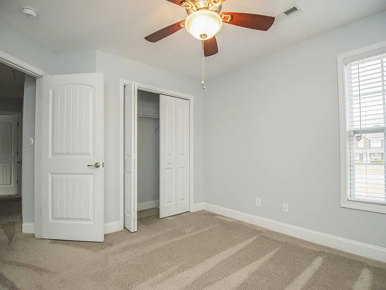 1509 Chariot Ln #H — Photo 33