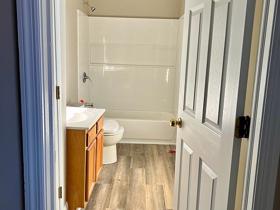 5th image of 2328 Chickasaw St