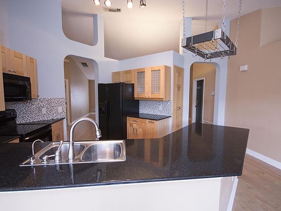 4th image of 1488 W Canyon Shadows Ln