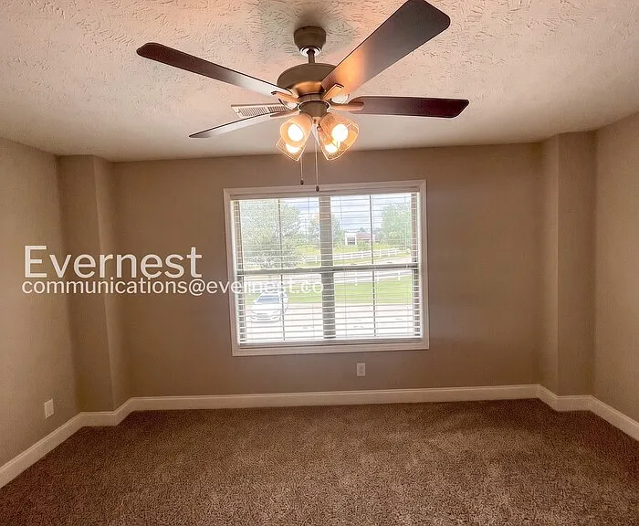 1000 Henry Place Blvd #105 — Photo 11