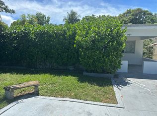 1709 NW 7th Ave, Fort Lauderdale, FL 33311