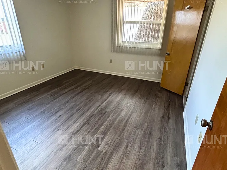 198 E Dove Ln — Photo 11